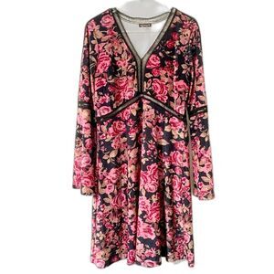 Iridescent Velvet Dress Sensual Rose Print and Lace Romantic Bell Sleeve